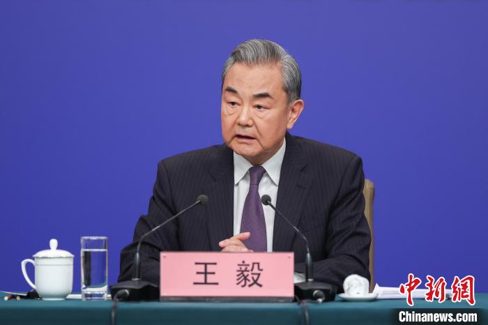 王毅谈巴以冲突：症结在于“两国方案”只实现了一半