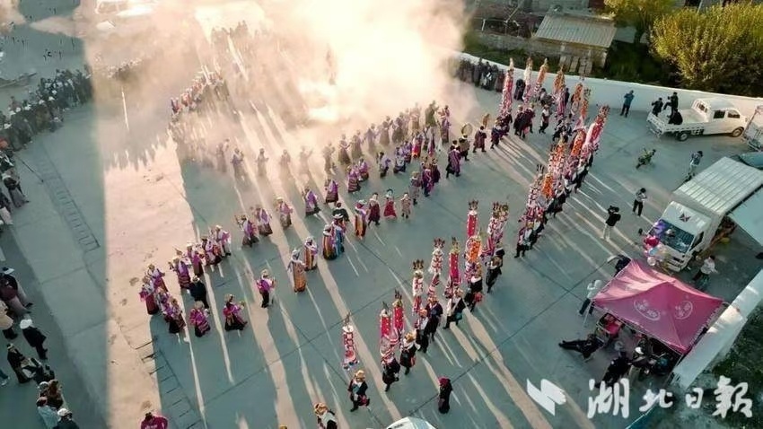 5万奖金+西藏之旅，就等一个会拍会说的你！