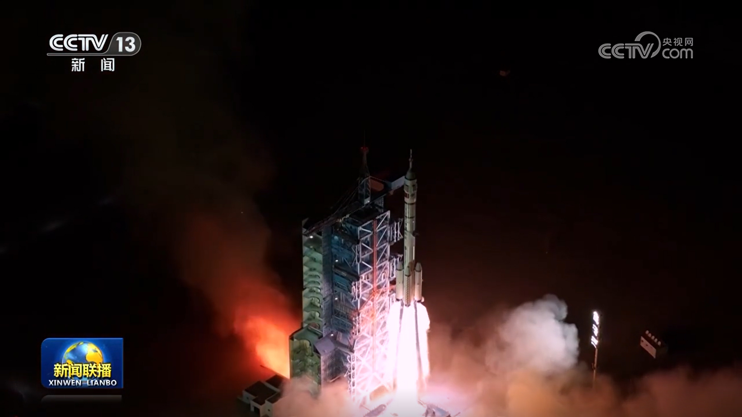 神舟二十一号载人飞船发射取得圆满成功 两个航天员乘组会师太空