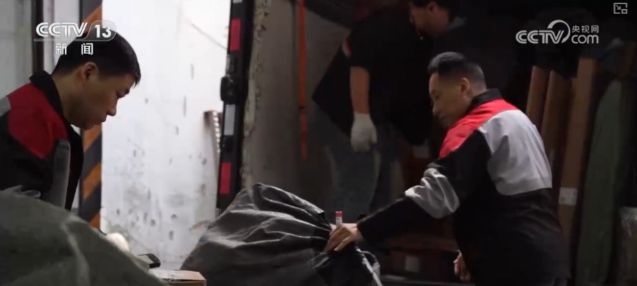 敞开“怀抱”创新服务新就业群体 凝“新”聚力织密保障网、铺就发展路