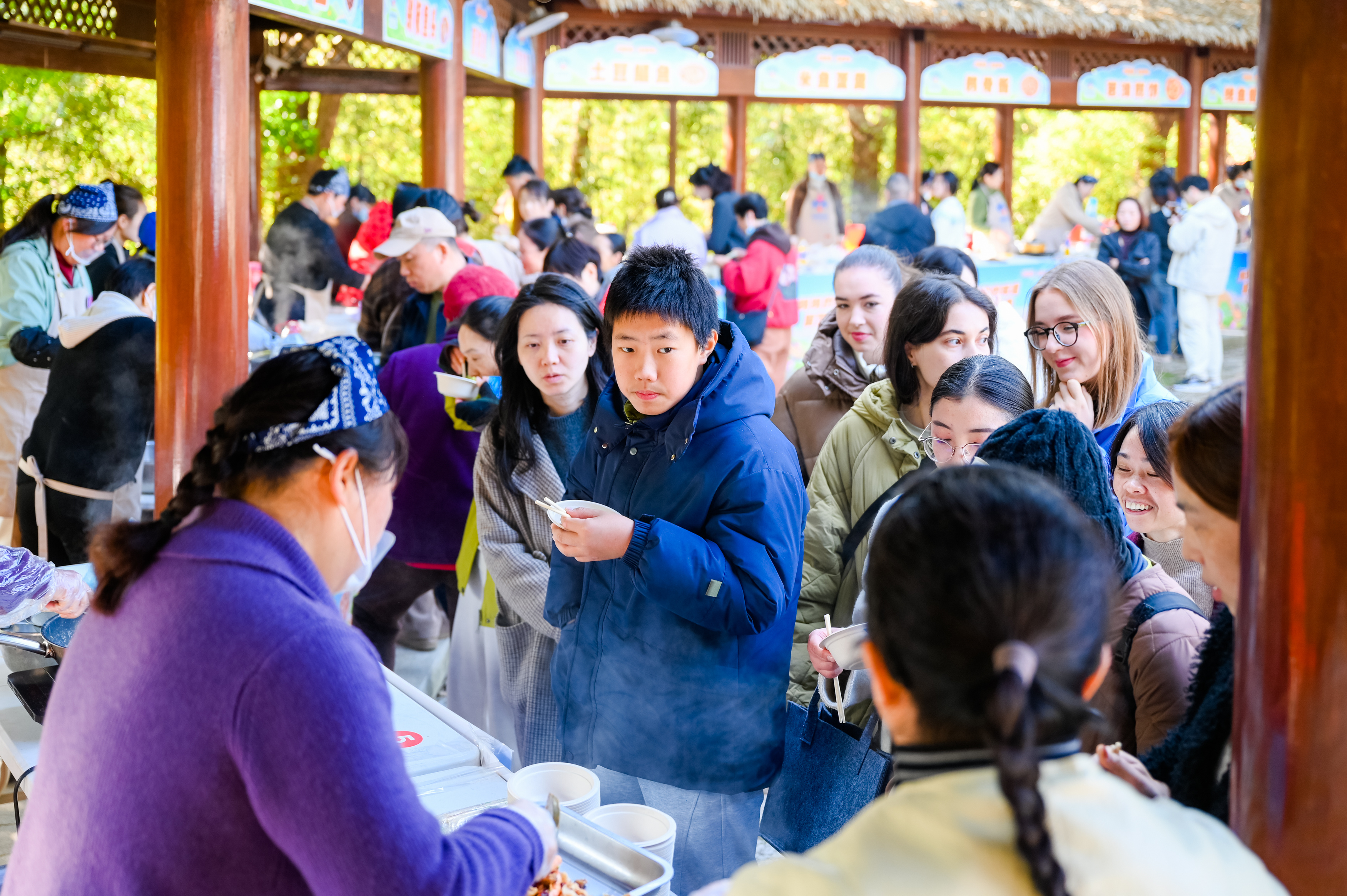 浙江舟山定海：“妈妈的味道”烹出共富新景