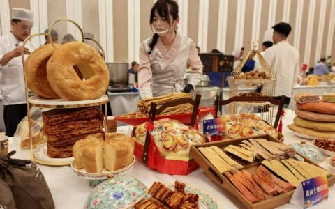 青港餐饮“牵手”对话 “青海家宴”绽放香江