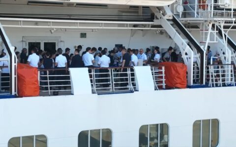 邮轮扬帆渤海湾 暑期天津口岸海上旅游热度攀升